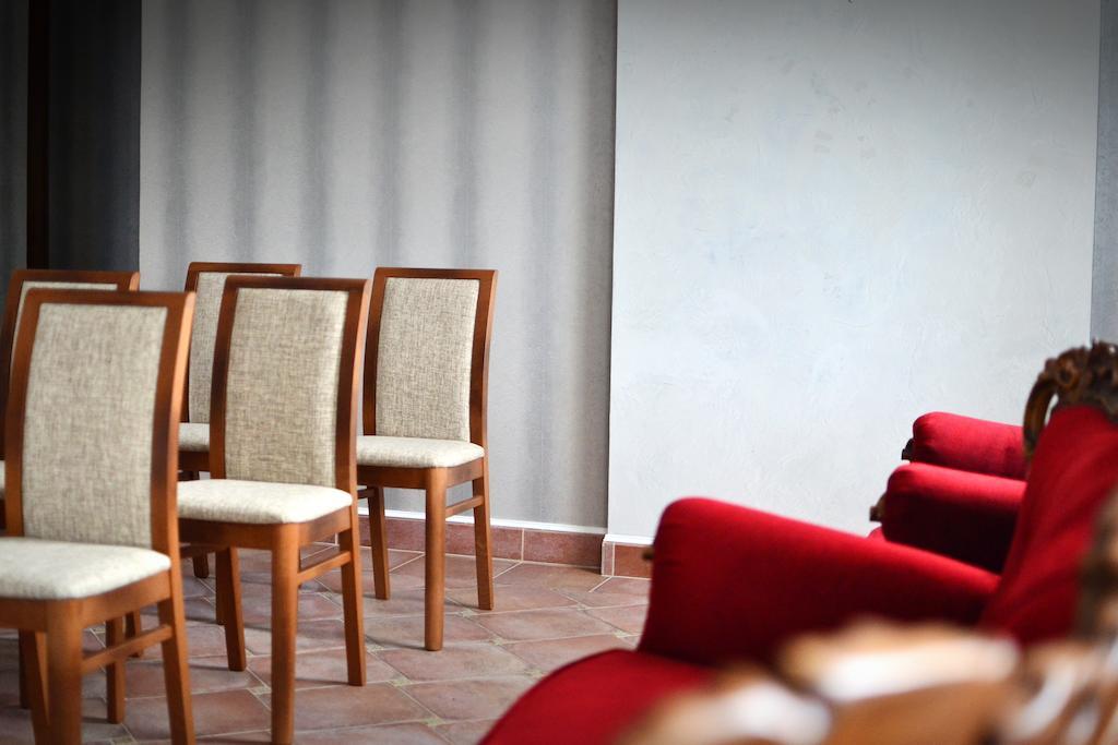 Kera Hotel Nesterenki Εξωτερικό φωτογραφία
