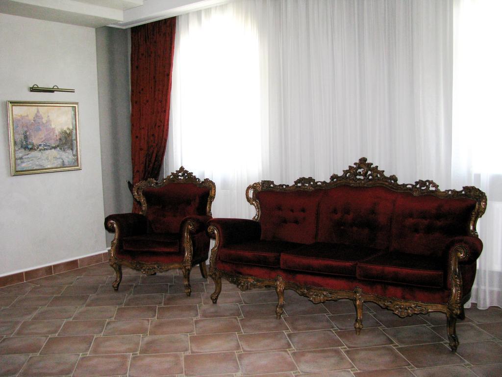 Kera Hotel Nesterenki Εξωτερικό φωτογραφία