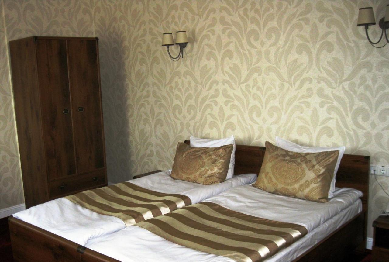 Kera Hotel Nesterenki Εξωτερικό φωτογραφία